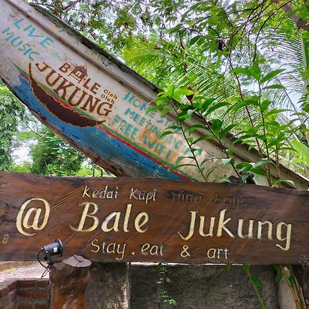 Bale Jukung Bed and Breakfast Tanjung  Buitenkant foto