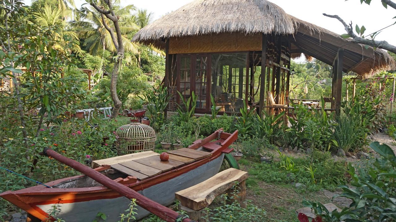 Bale Jukung Bed and Breakfast Tanjung  Buitenkant foto